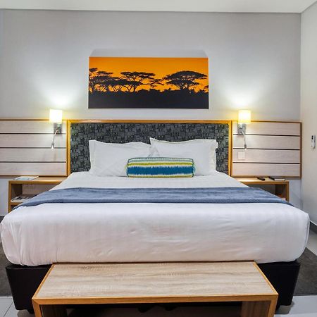 גאבורון Travelodge מראה חיצוני תמונה