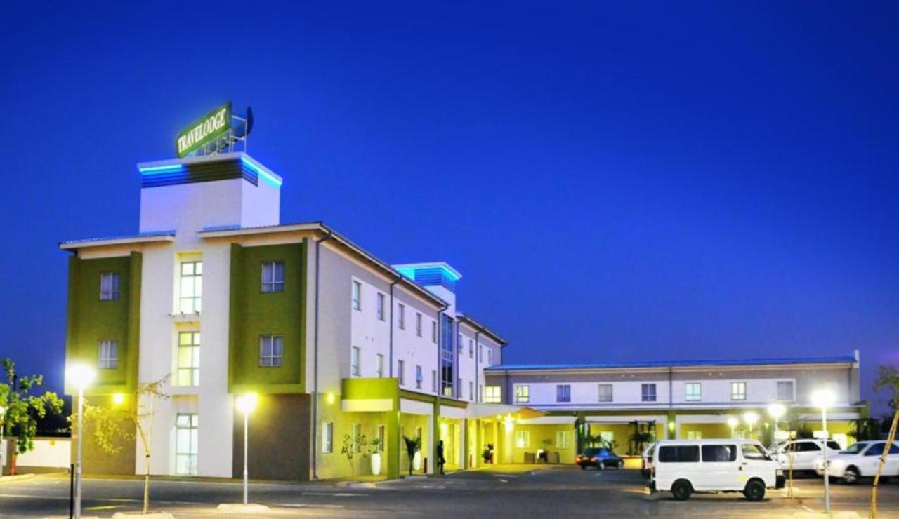גאבורון Travelodge מראה חיצוני תמונה