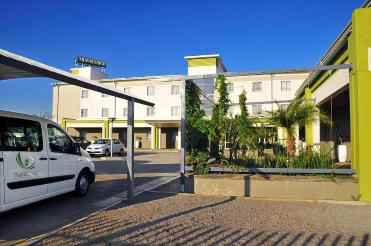 גאבורון Travelodge מראה חיצוני תמונה