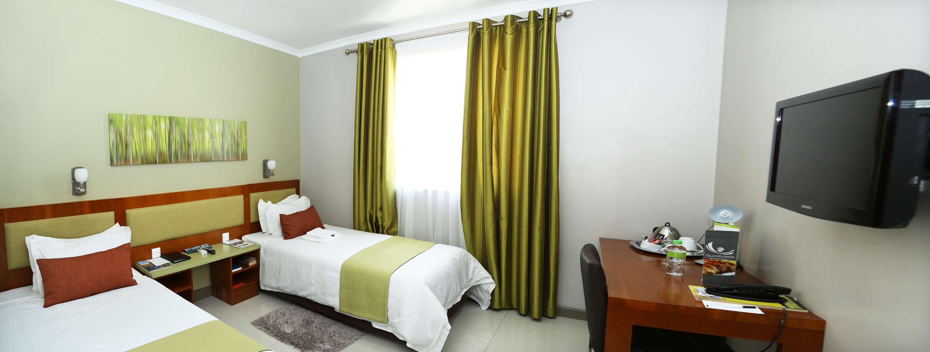 גאבורון Travelodge מראה חיצוני תמונה